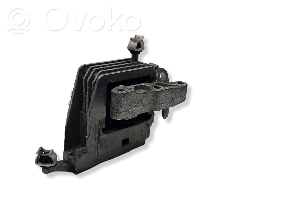 Mini One - Cooper F56 F55 Engine mount bracket 