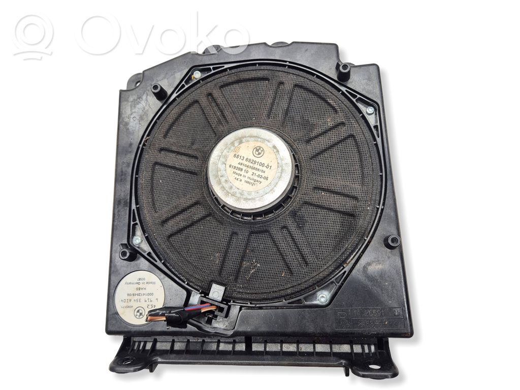 BMW 5 E60 E61 Altavoz subwoofer 