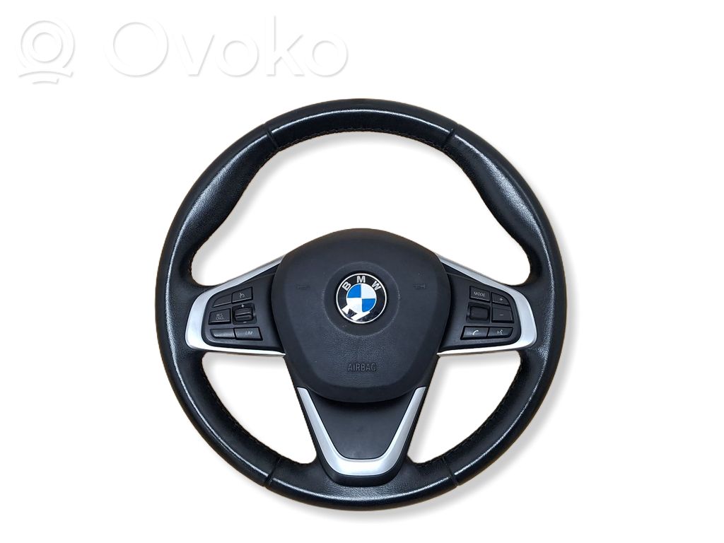 Ohjauspyörä   6877508,6982389