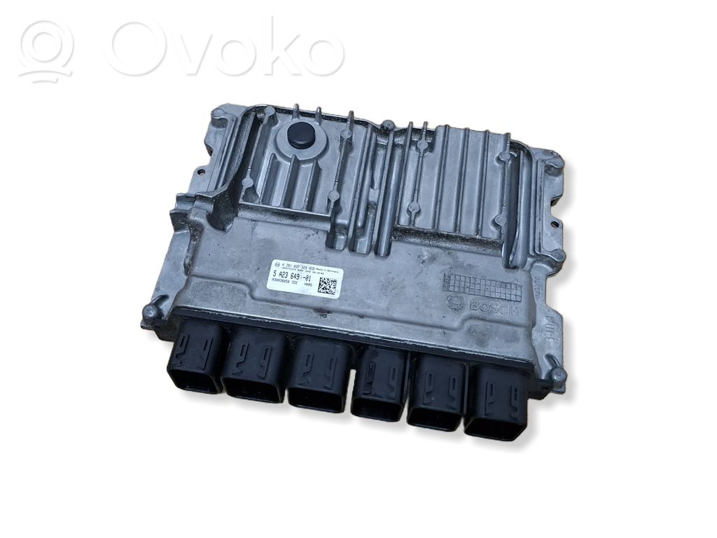 BMW 5 G30 G31 G38 Engine control unit/module 