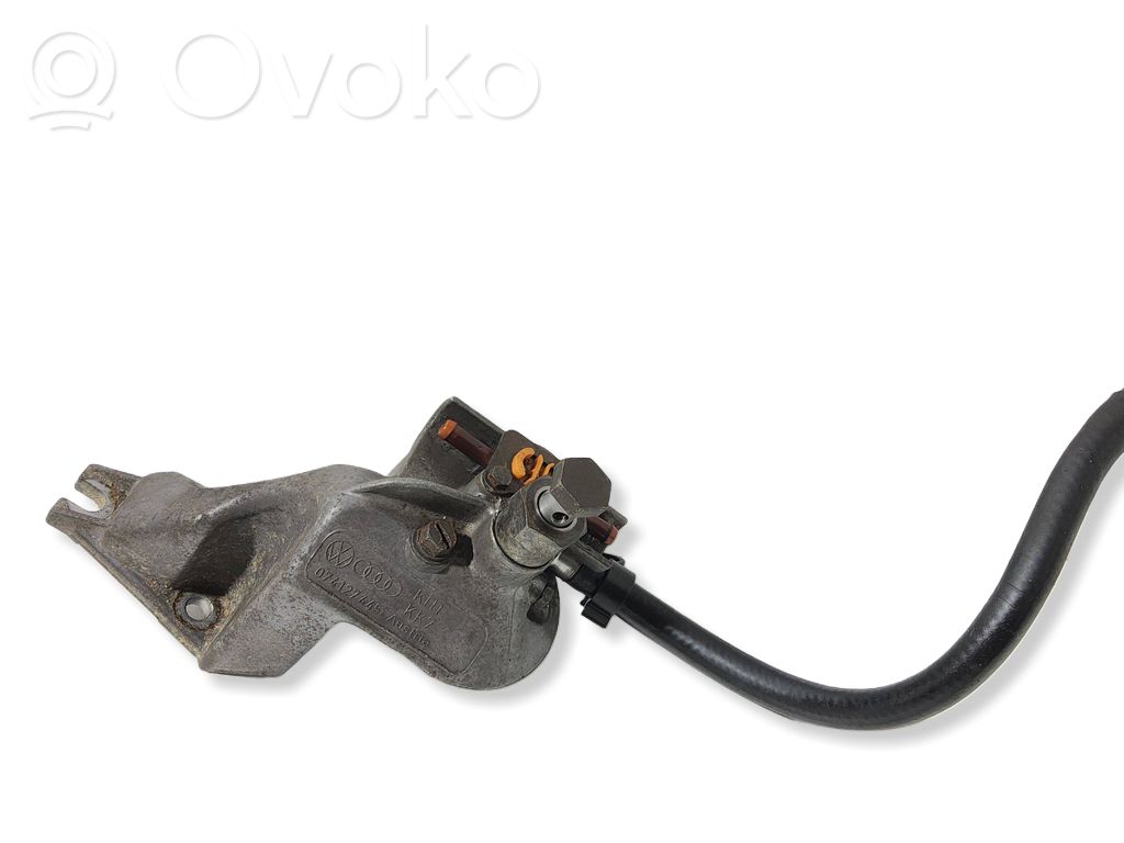 Audi 100 S4 C4 Bridă fixare filtru combustibil 