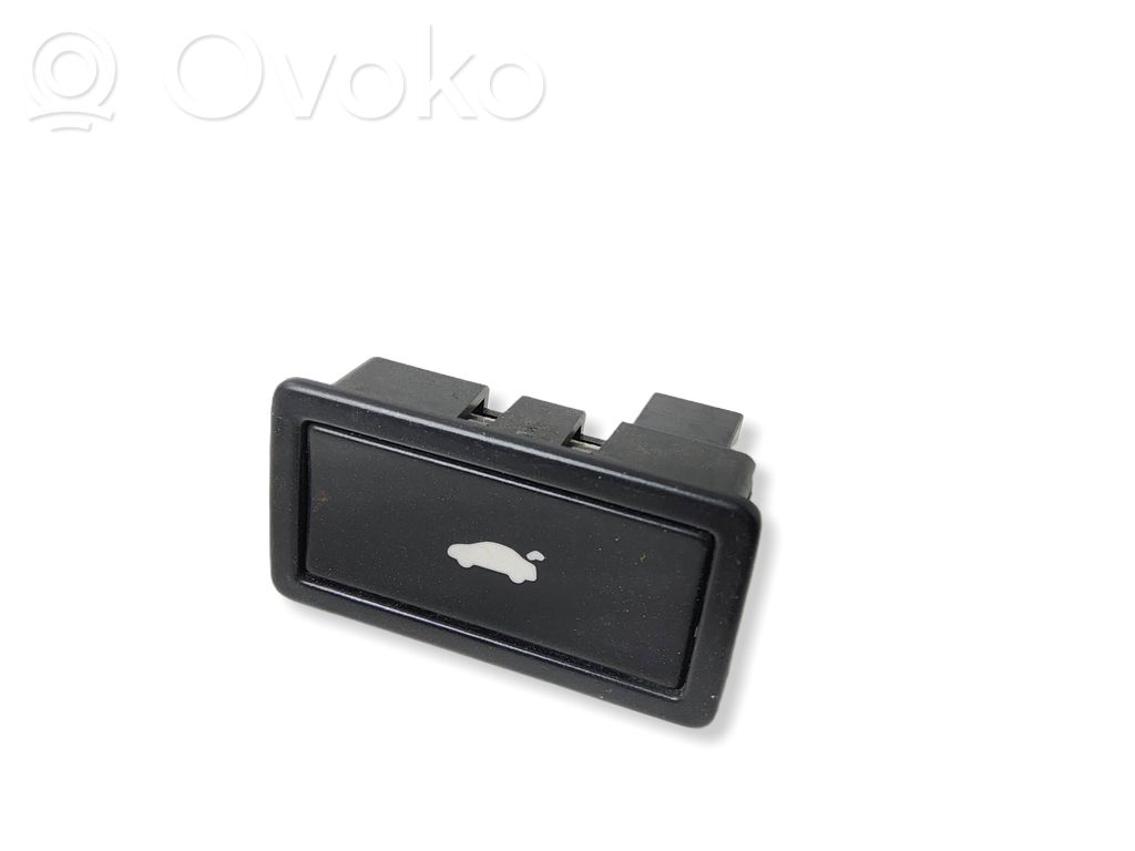 Audi A8 S8 D3 4E Tailgate/boot open switch button 