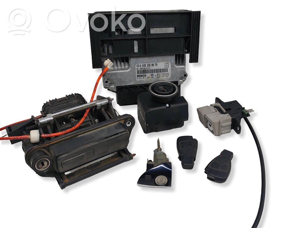 Mercedes-Benz S W220 Engine ECU kit and lock set 