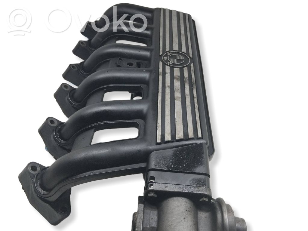 BMW 5 E39 Intake manifold 