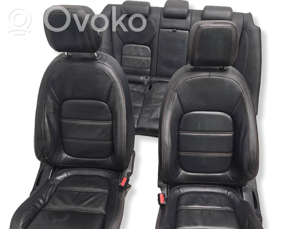 Interior set