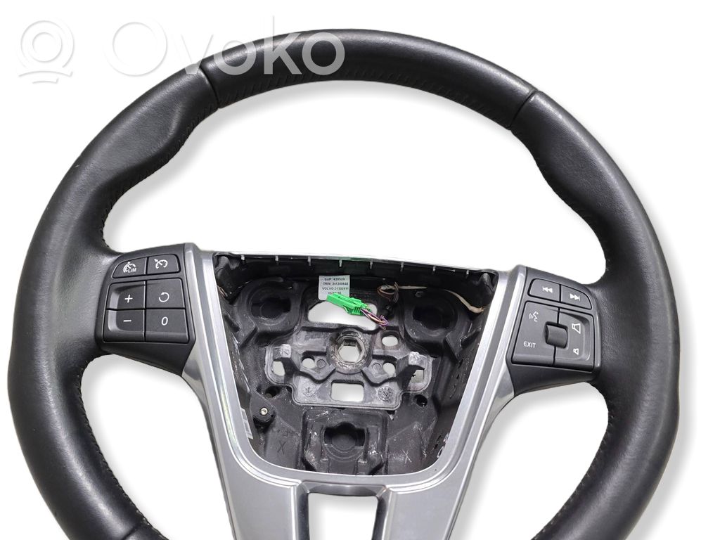 Volvo V40 Cross country Stūre 