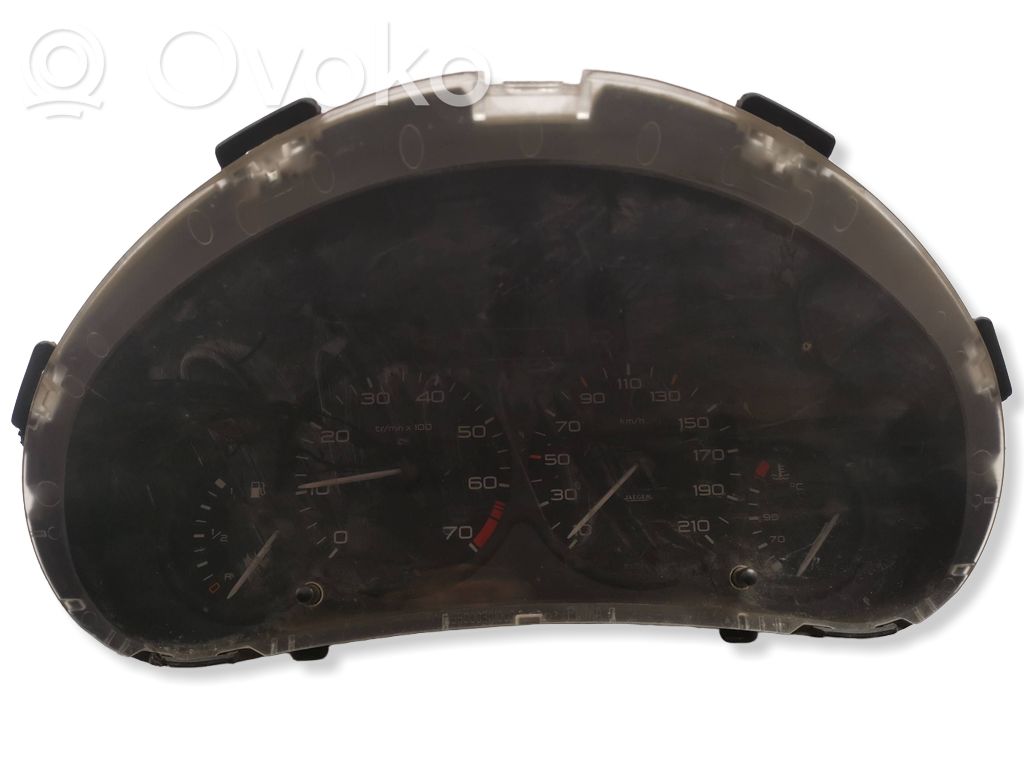Peugeot 206 Speedometer (instrument cluster) 