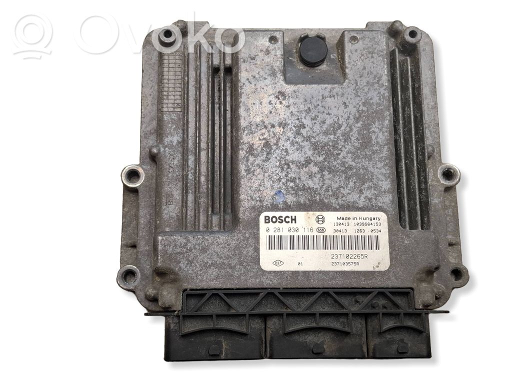 Renault Master III Engine control unit/module 
