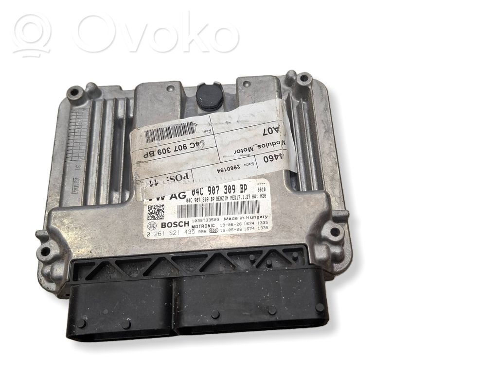Volkswagen Golf VII Engine control unit/module 