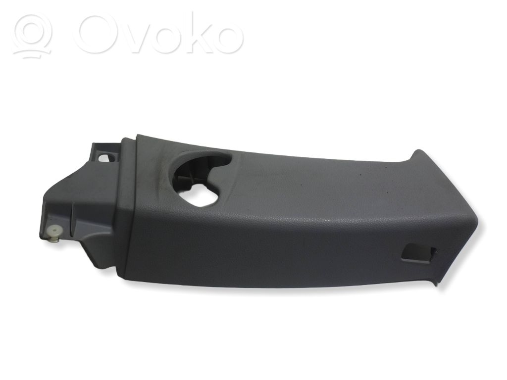 BMW 1 E82 E88 (B) pillar trim (top) 