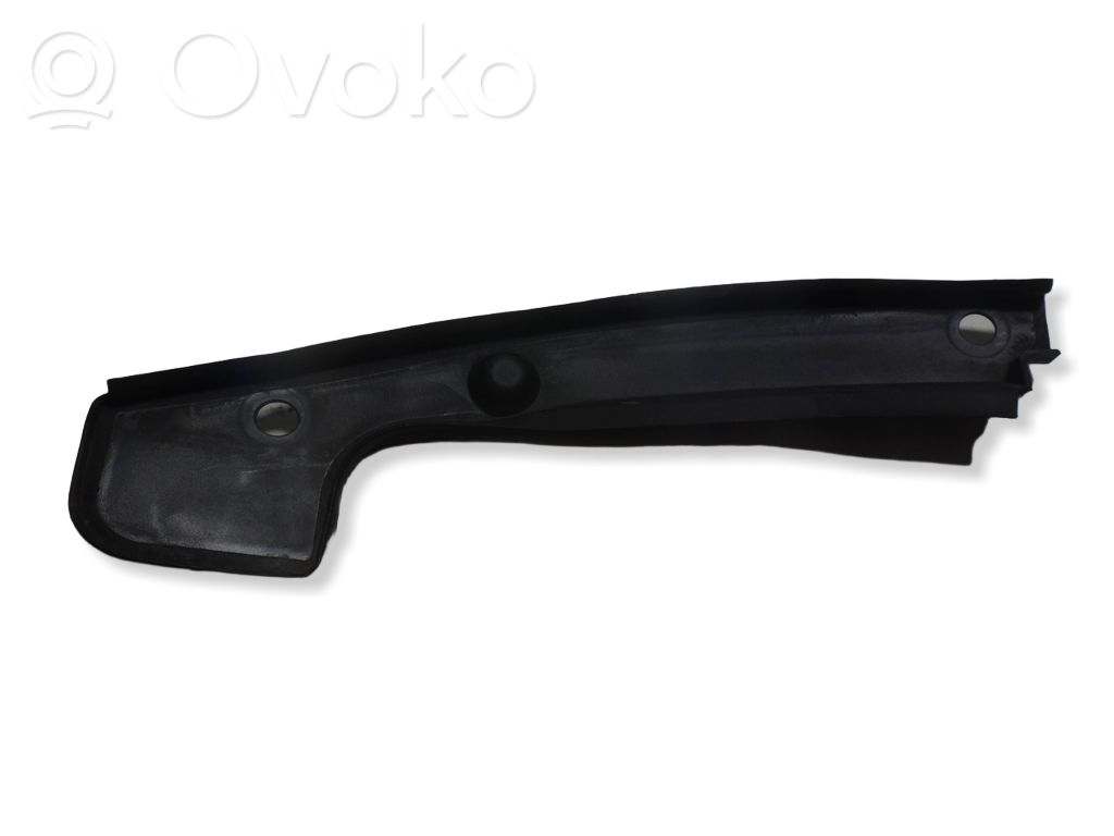 BMW 5 E60 E61 Altra parte del vano motore 