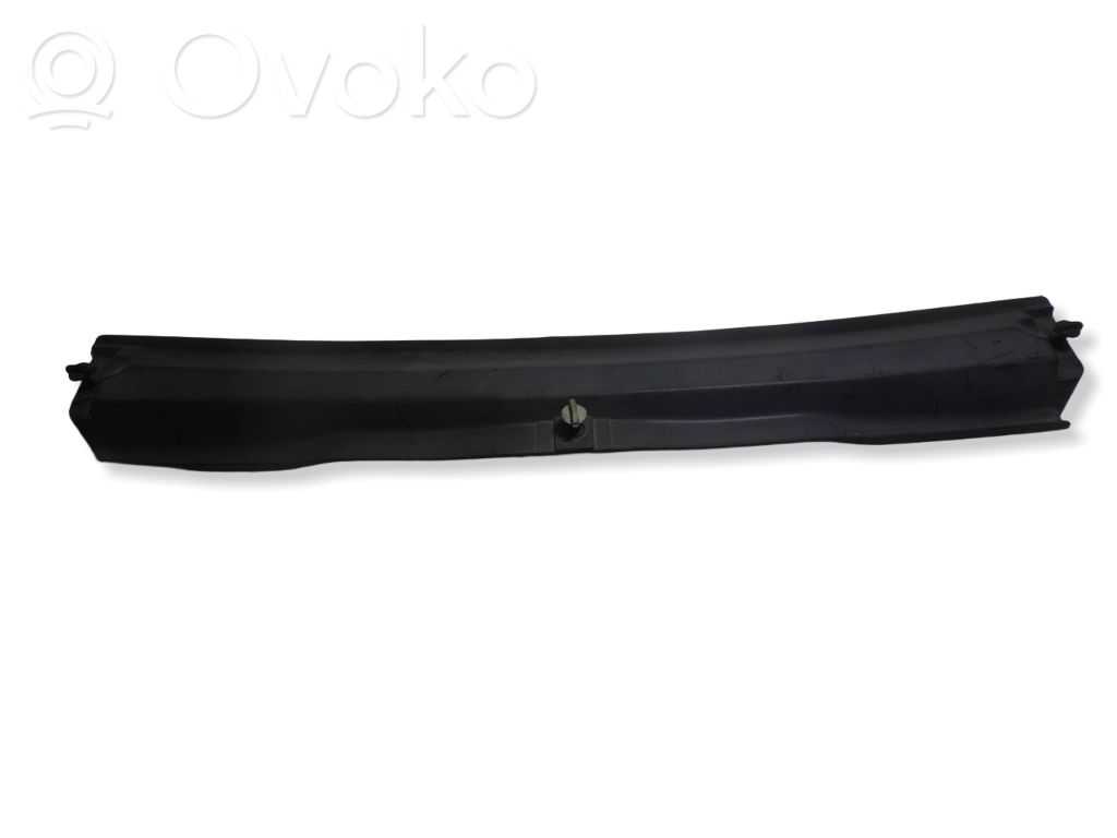 Oro mikrofiltro dangtelis   8363423
