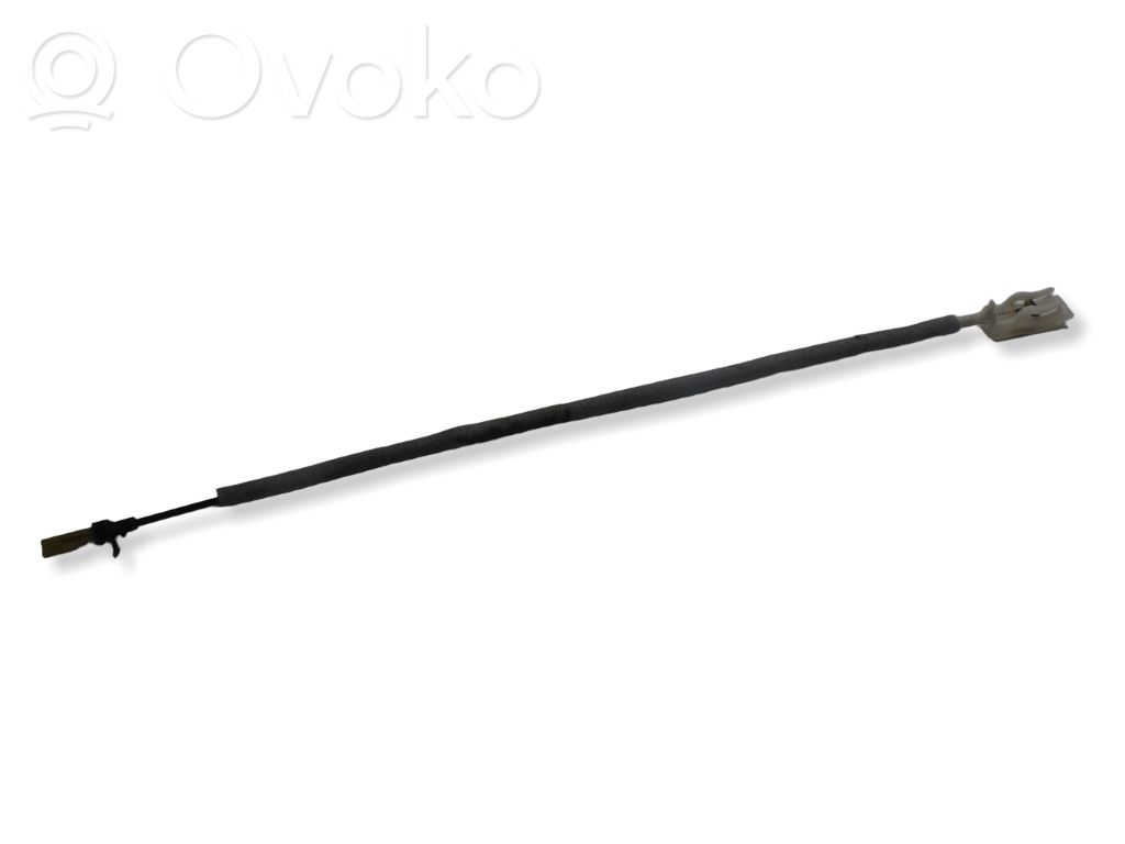 Línea de cable de puerta trasera   8403058