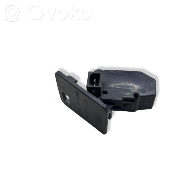 Audi A4 S4 B5 8D Sensor 