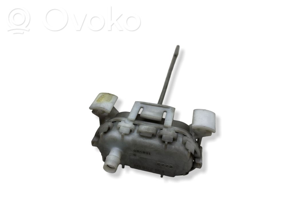 Audi A4 S4 B5 8D Central locking vacuum pump 
