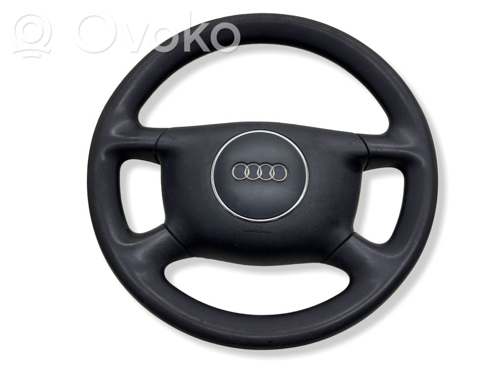 Audi A4 S4 B6 8E 8H Ohjauspyörä 