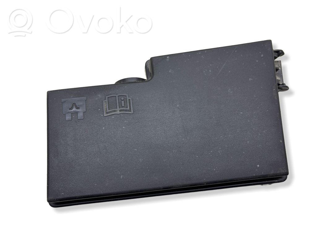 Ford Focus Tapa de caja de fusibles 