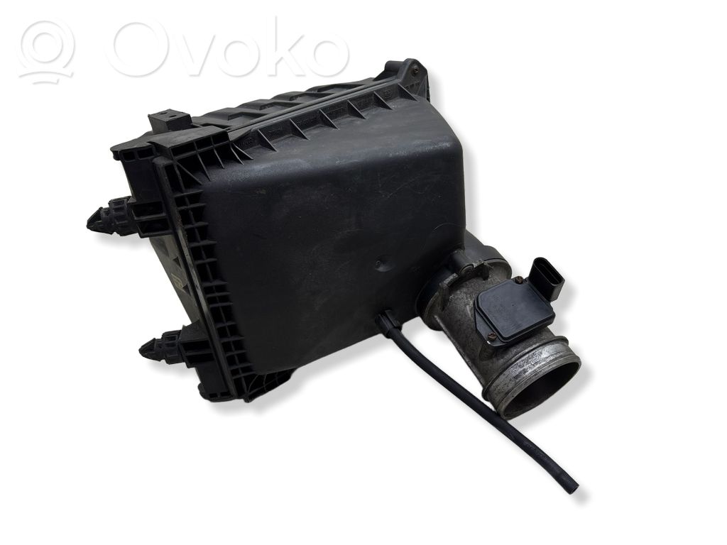 Audi A4 S4 B7 8E 8H Air filter box 