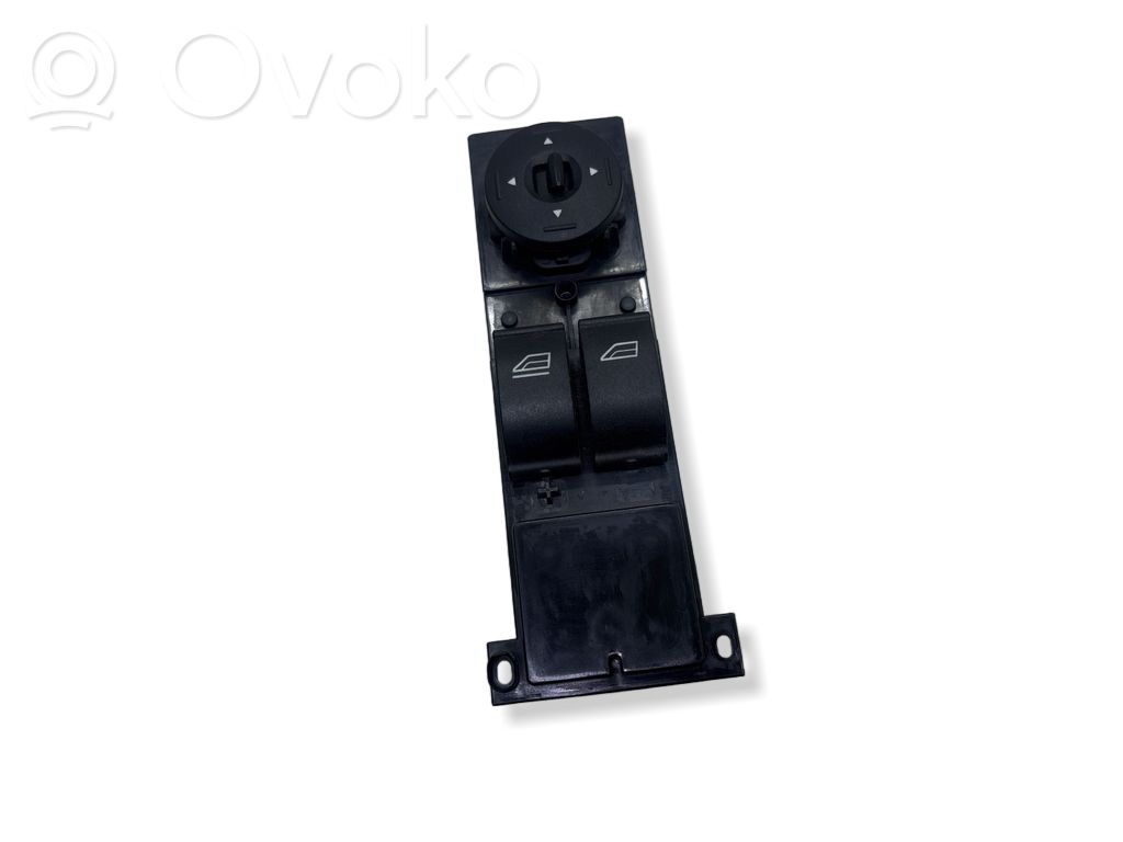Ford Focus Electric window control switch 