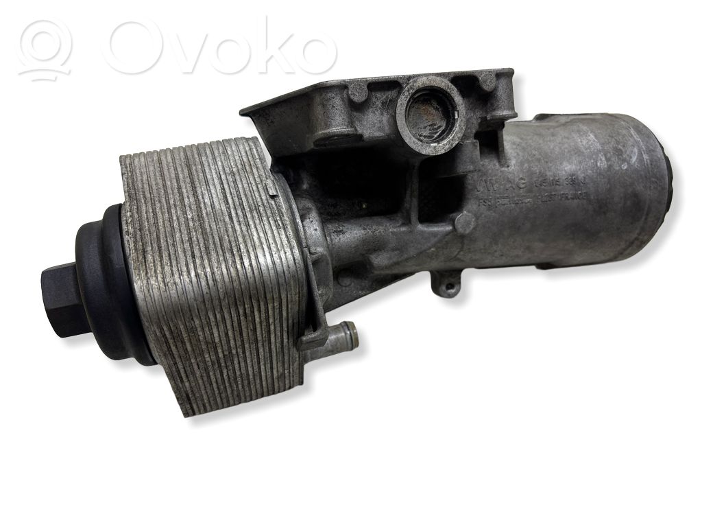 Volkswagen PASSAT B6 Soporte de montaje del filtro de aceite 