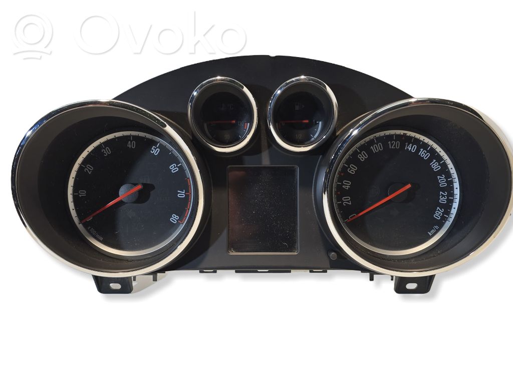 Opel Astra J Speedometer (instrument cluster) 