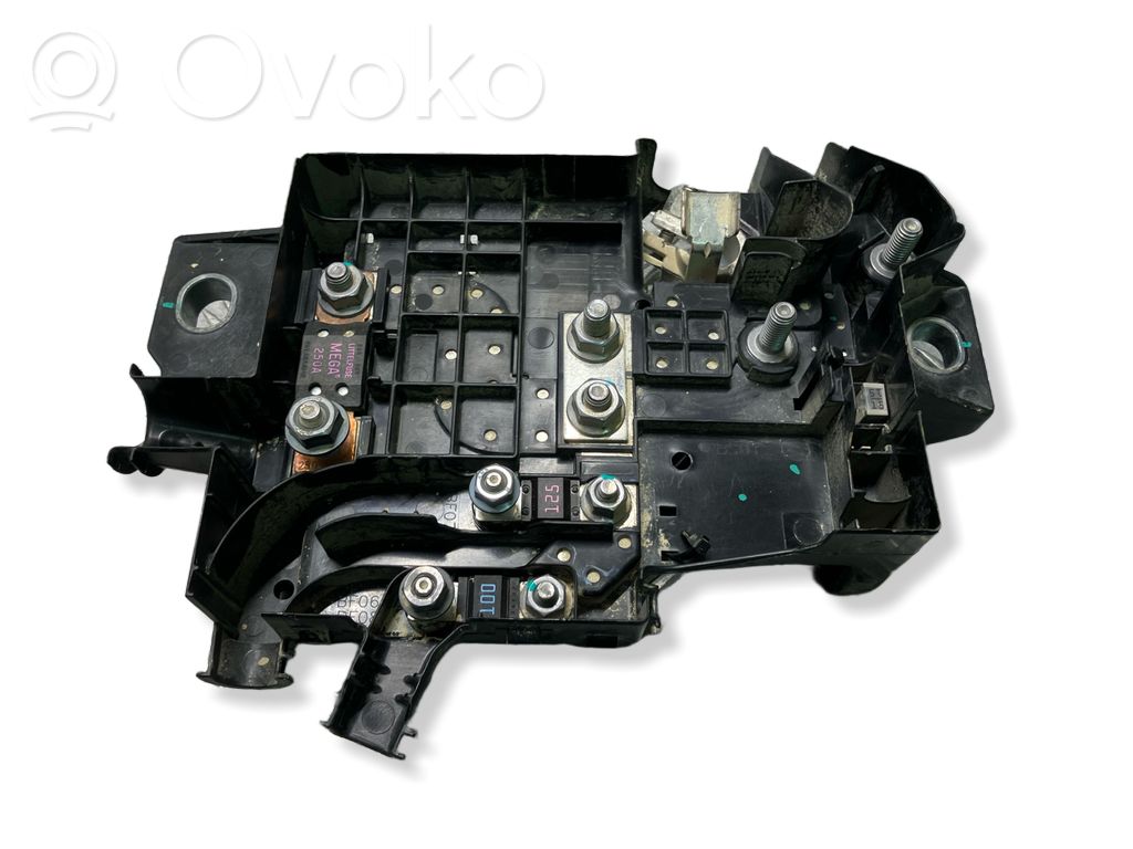 Módulo de fusible   32359306,J190