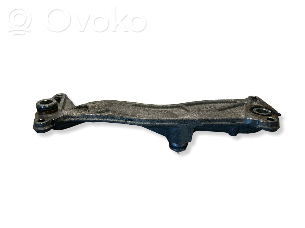 Kita variklio detalė   059131685G
