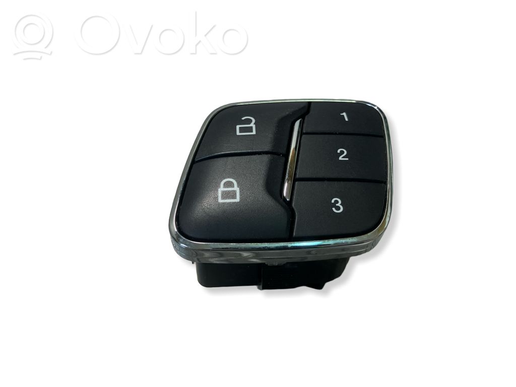 Ford Fusion II Central locking switch button 