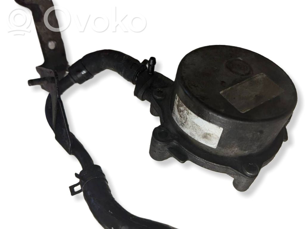 Hyundai i30 Vacuum pump 