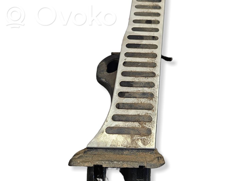 Skoda Octavia Mk2 (1Z) Accelerator throttle pedal 