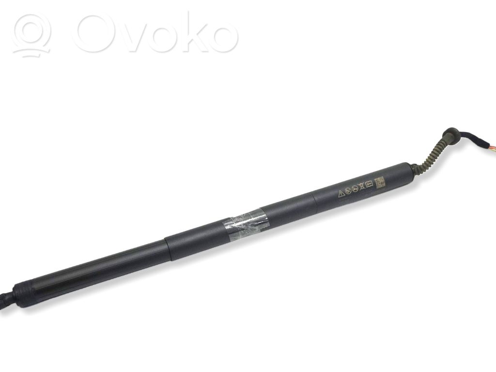 Cupra Formentor Tailgate strut 