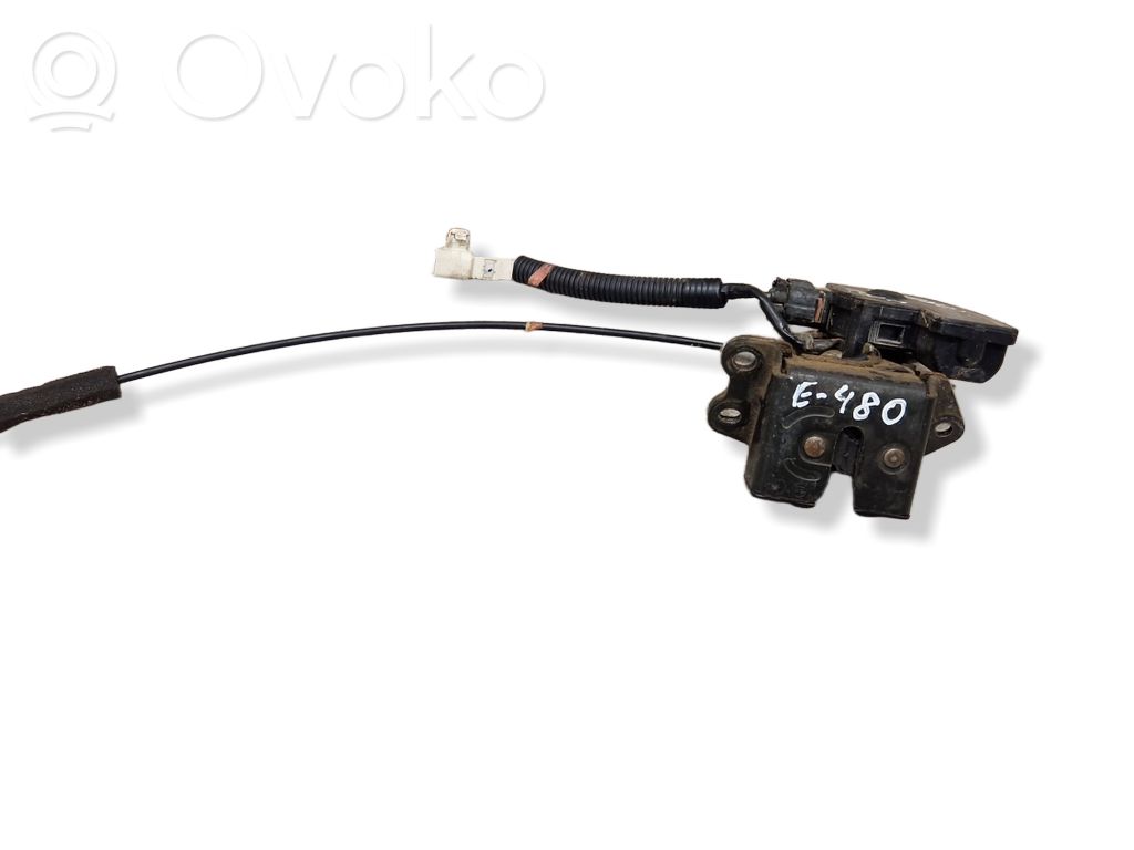 Toyota Corolla E120 E130 Tailgate/trunk/boot lock/catch/latch 