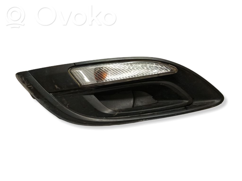 Opel Astra J Unteres Gitter dreiteilig vorne 