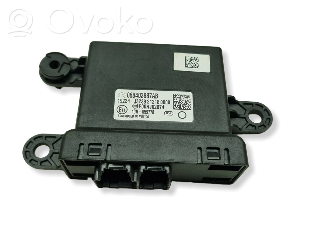 Parking PDC control unit/module   068403887AB,F00HJ02074,J3238212180000,068403887