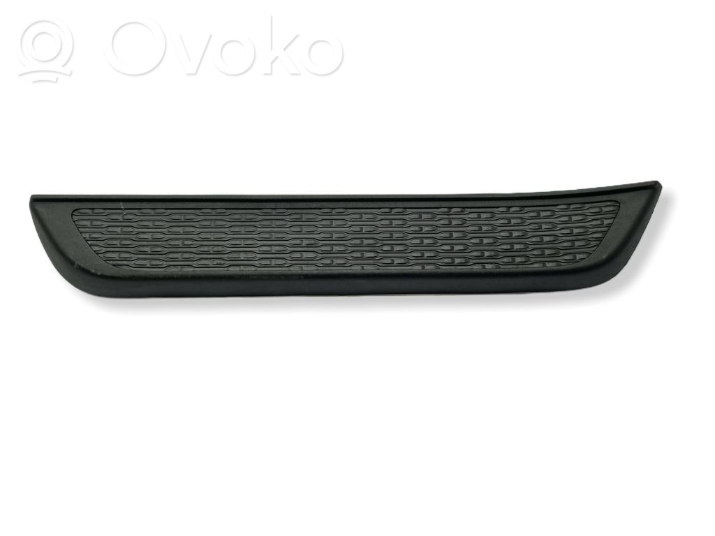 Jeep Grand Cherokee WL Side skirt rear trim 