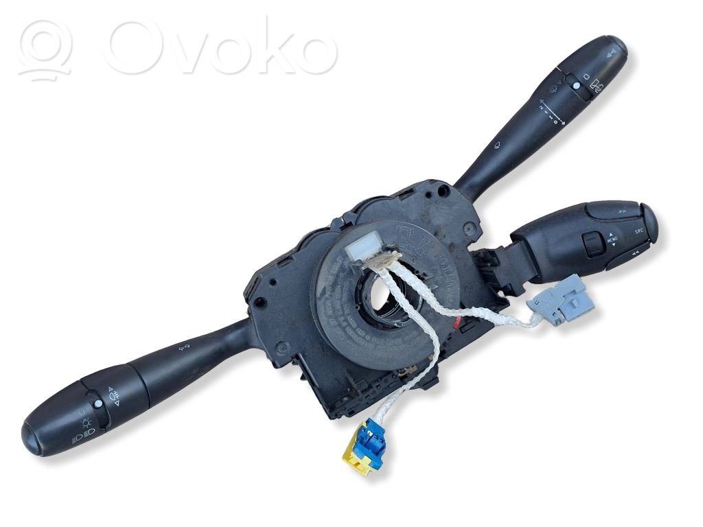 Peugeot 308 Interruptor/palanca de limpiador de luz de giro 