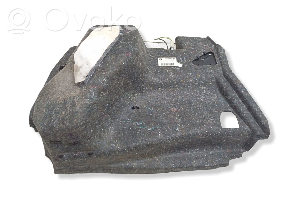 Trunk/boot side trim panel   7123501,9155548