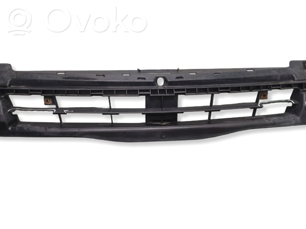 Opel Vivaro Suport montare bară față 