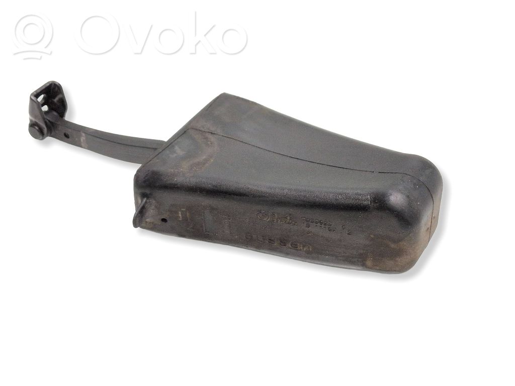 Rear door check strap stopper   7176805,7033523