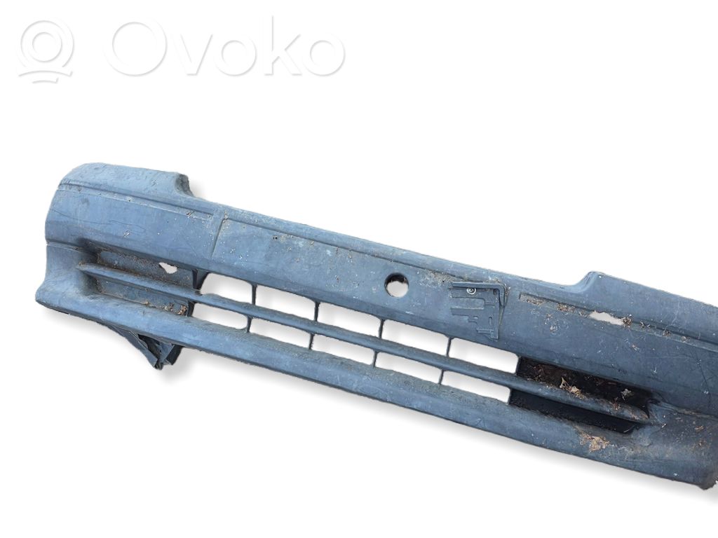 Renault Clio I Front bumper 