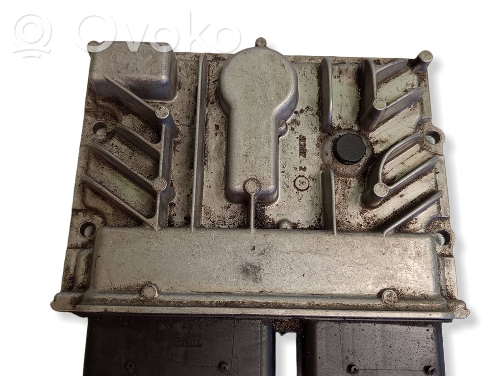 Opel Meriva B Engine control unit/module 