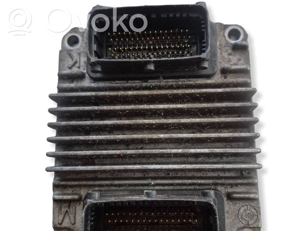 Opel Zafira A Engine control unit/module 