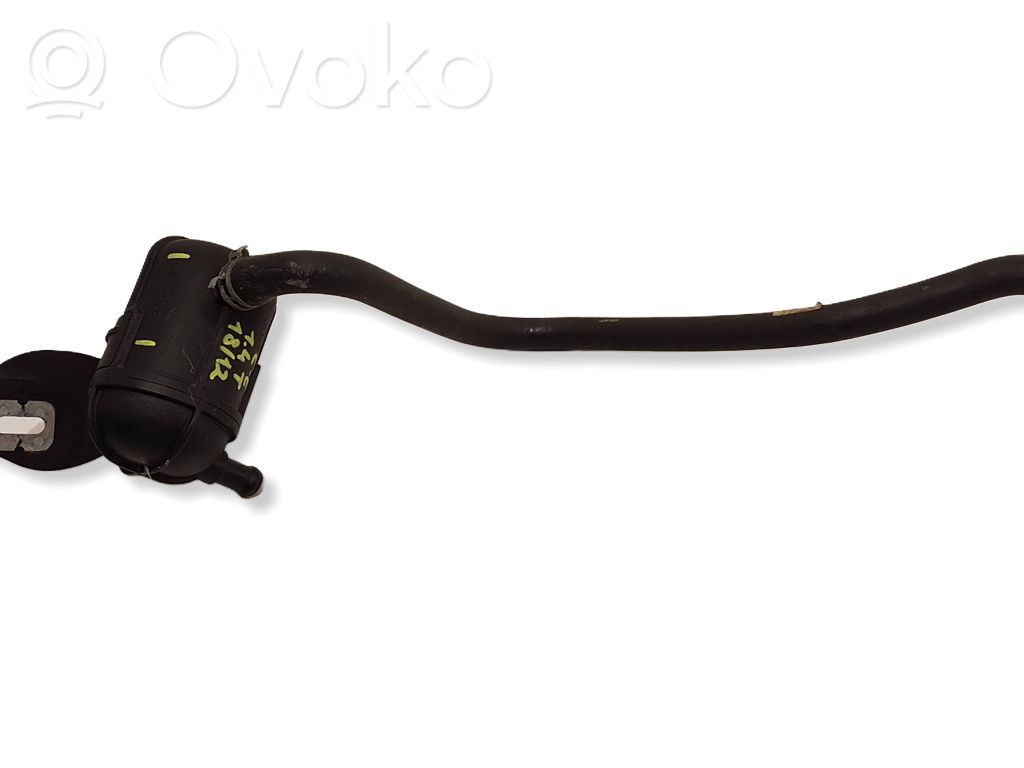 Opel Corsa E Vacuum air tank 