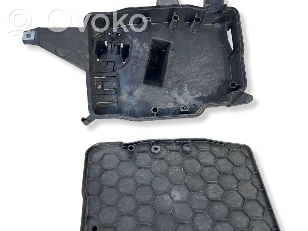 Ford Focus Engine control unit box 