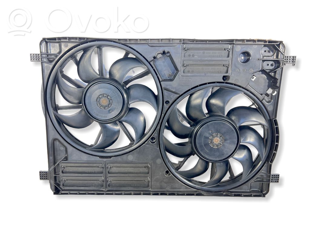 Ford Focus Radiator cooling fan shroud 
