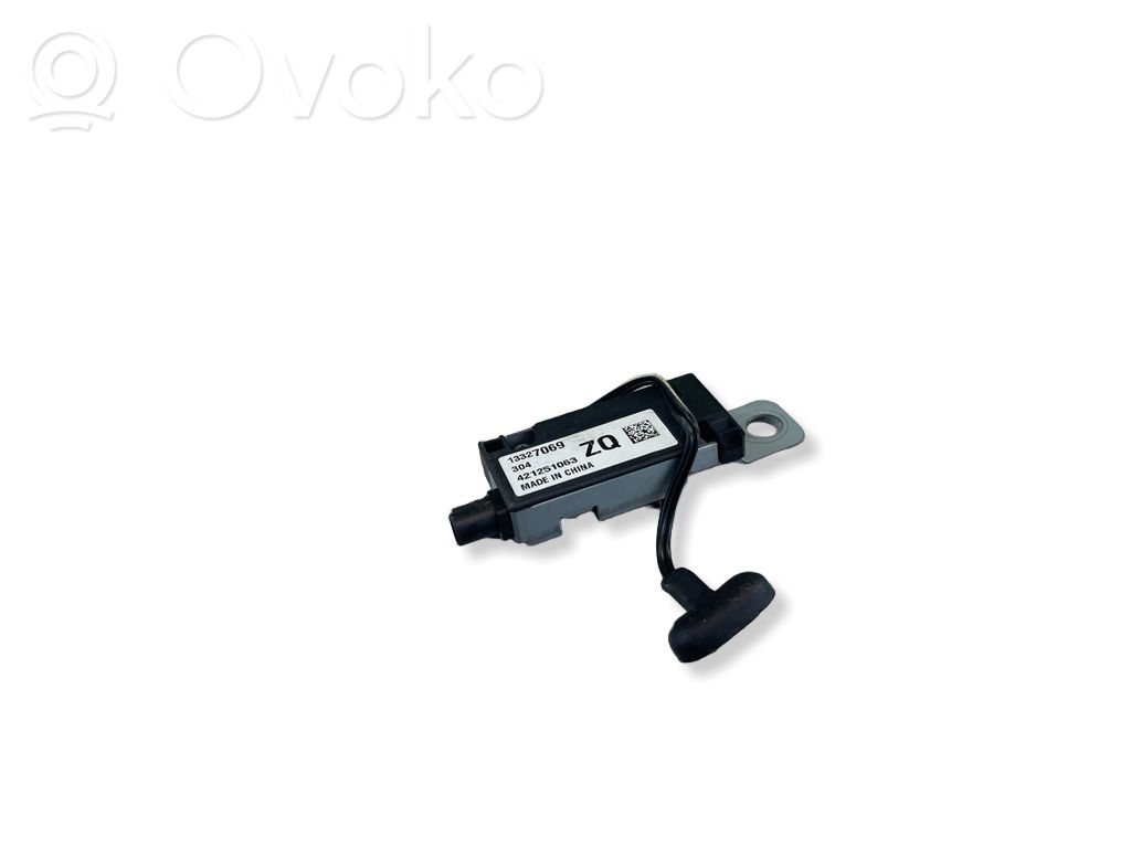 Opel Insignia A Antenos stiprintuvas 