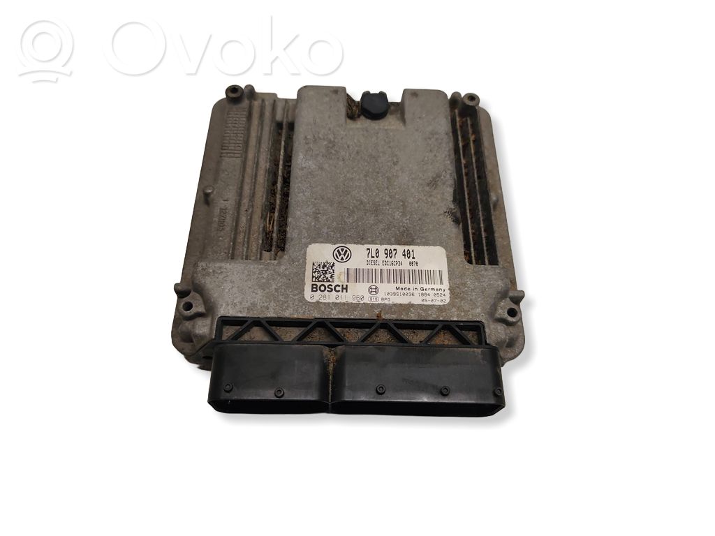 Volkswagen Touareg I Engine control unit/module 