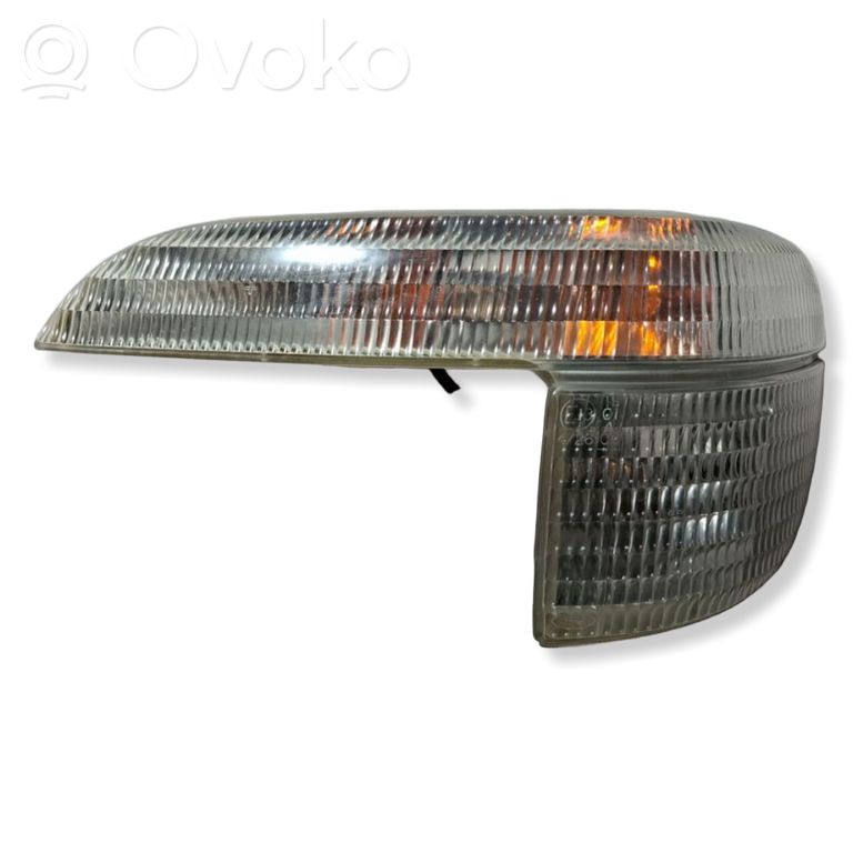 Ford Explorer Front indicator light 