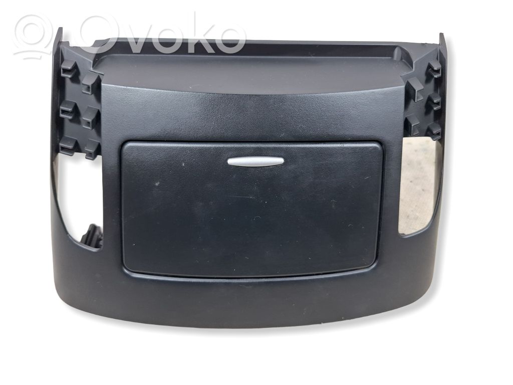 KIA Ceed Glove box 