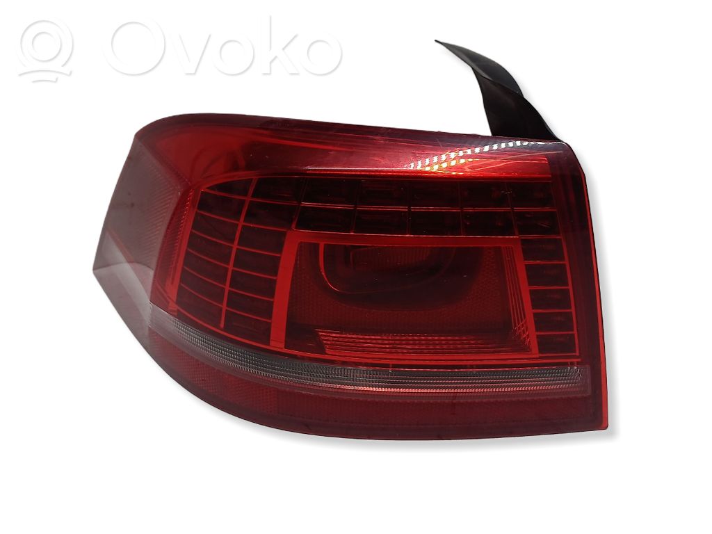 Volkswagen PASSAT B7 Takavalot 